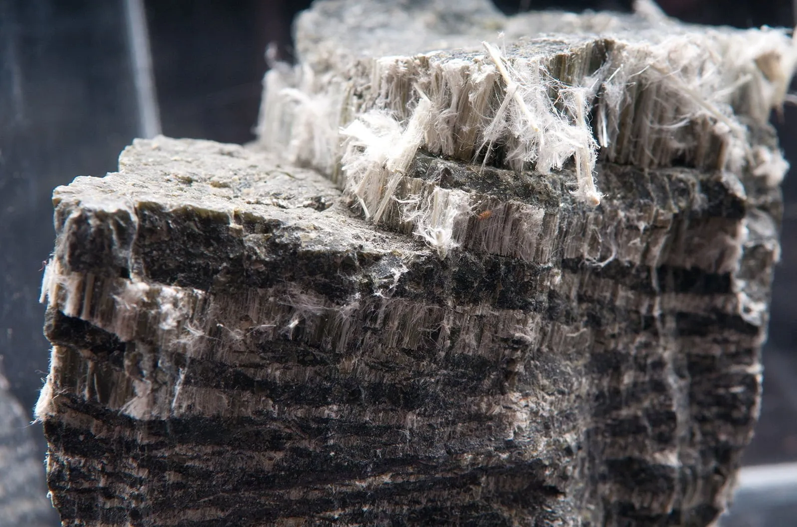 Asbestos fibers that cause mesothelioma. If you’ve been diagnosed with mesothelioma in Wyoming, our Wyoming mesothelioma attorneys can help you recover the compensation you deserve.